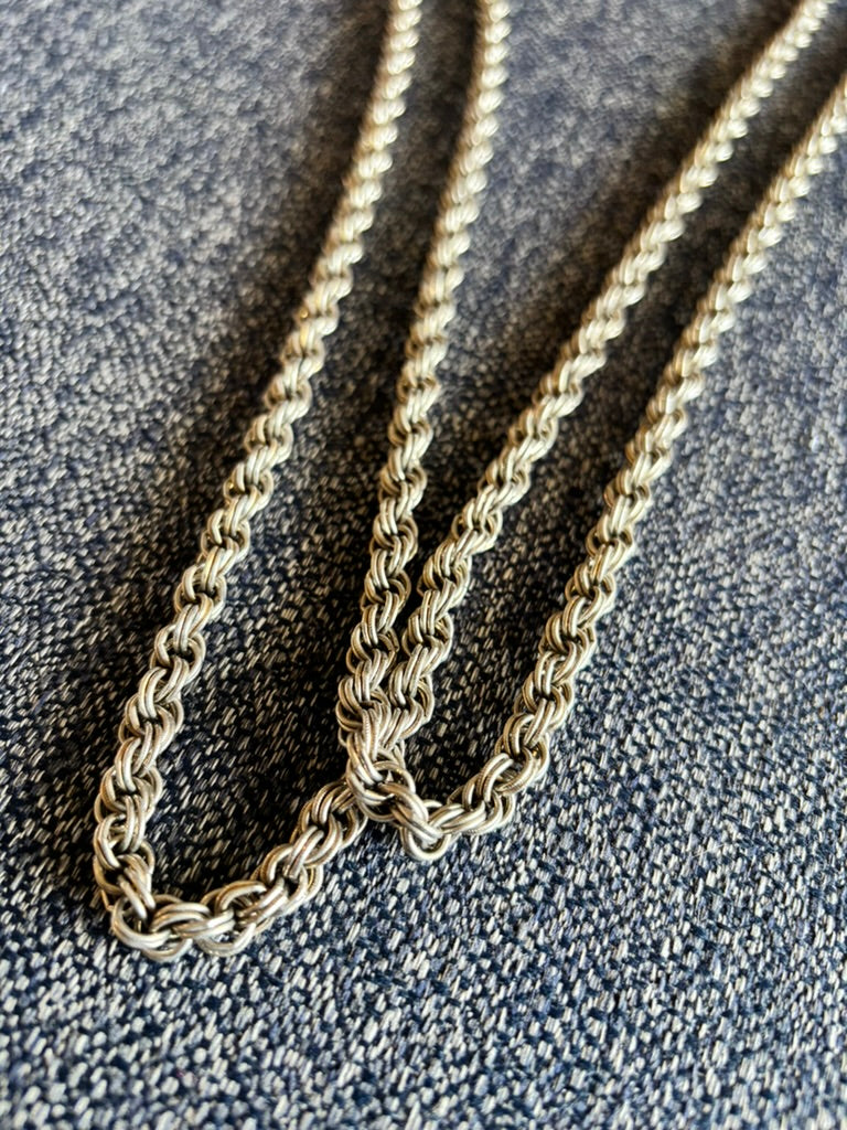 Chunky Vintage Gold-toned Chain