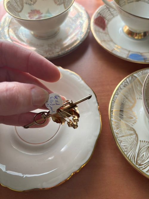 Delicate Vintage Wells Flower Brooch