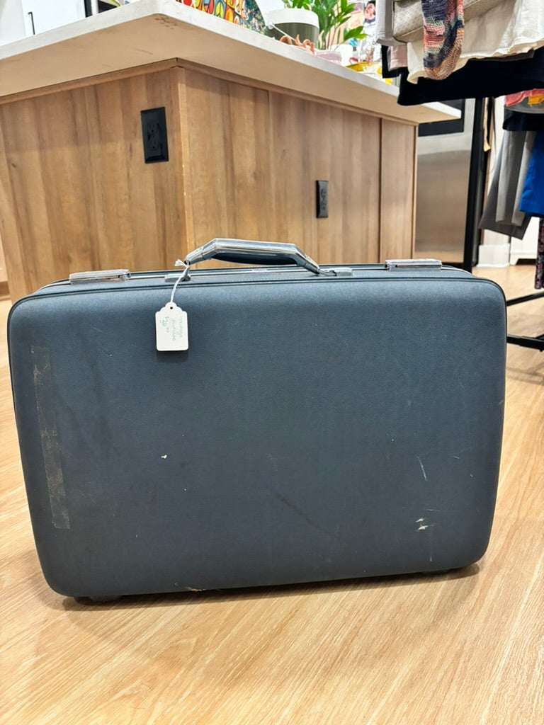 Vintage American Tourister “Tiara” blue suitcase