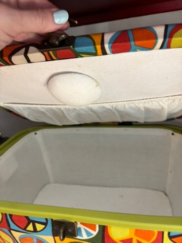 Deadstock Vintage Sewing Basket with Groovy Peace Sign Print