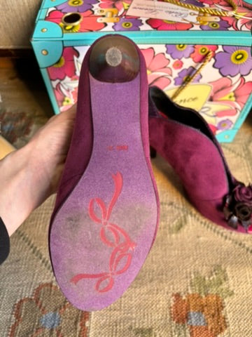 Gorgeous Burgundy Suede Heels w/ Leather Floral Embellishments