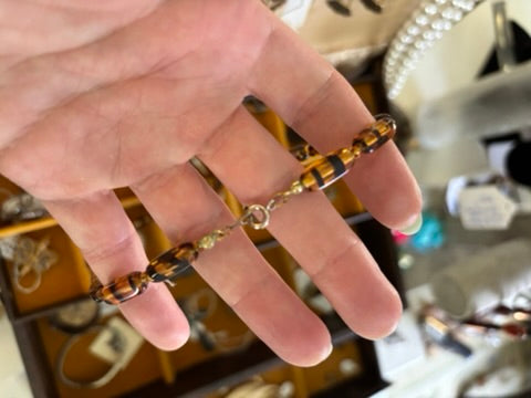 Magical amber toned glass bead vintage necklace