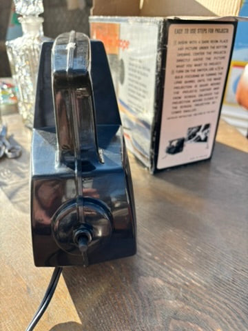 Projecta Scope PJ 768 Art and Drawing Projector